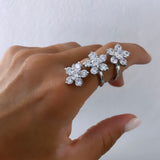 Anello Minuccia Long Tre Fiori