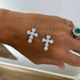 Collana croce Magic